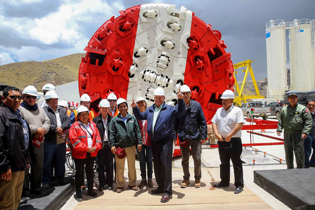PPK inició la obra del Túnel Trasandino del proyecto Majes Siguas II