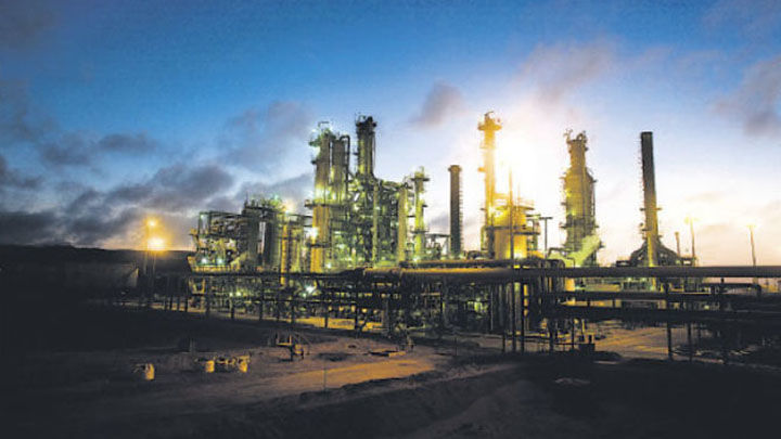 Presentan propuestas para construcción de unidades auxiliares en la Refinería de Talara