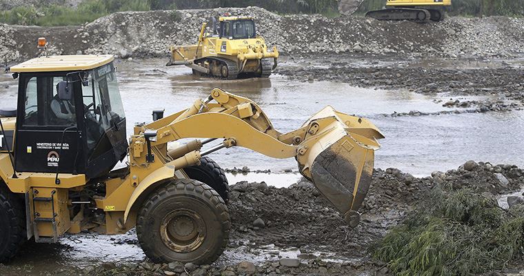 La descolmatación en ríos Piura y Chira generó 8,000 empleos