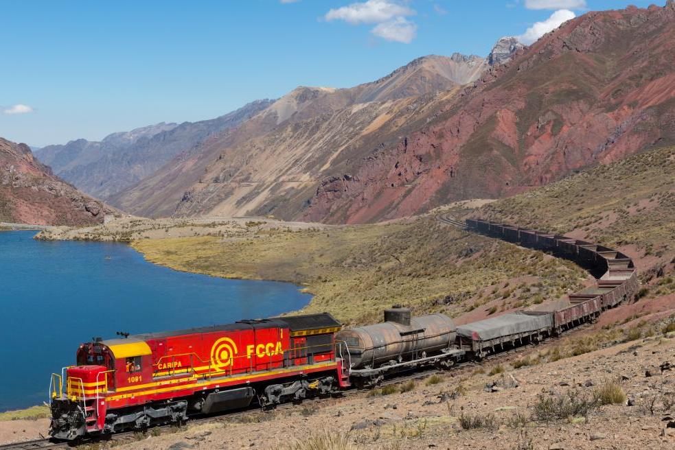 Más de US$ 230 millones se invertiría en el Ferrocarril Huancayo-Huancavelica
