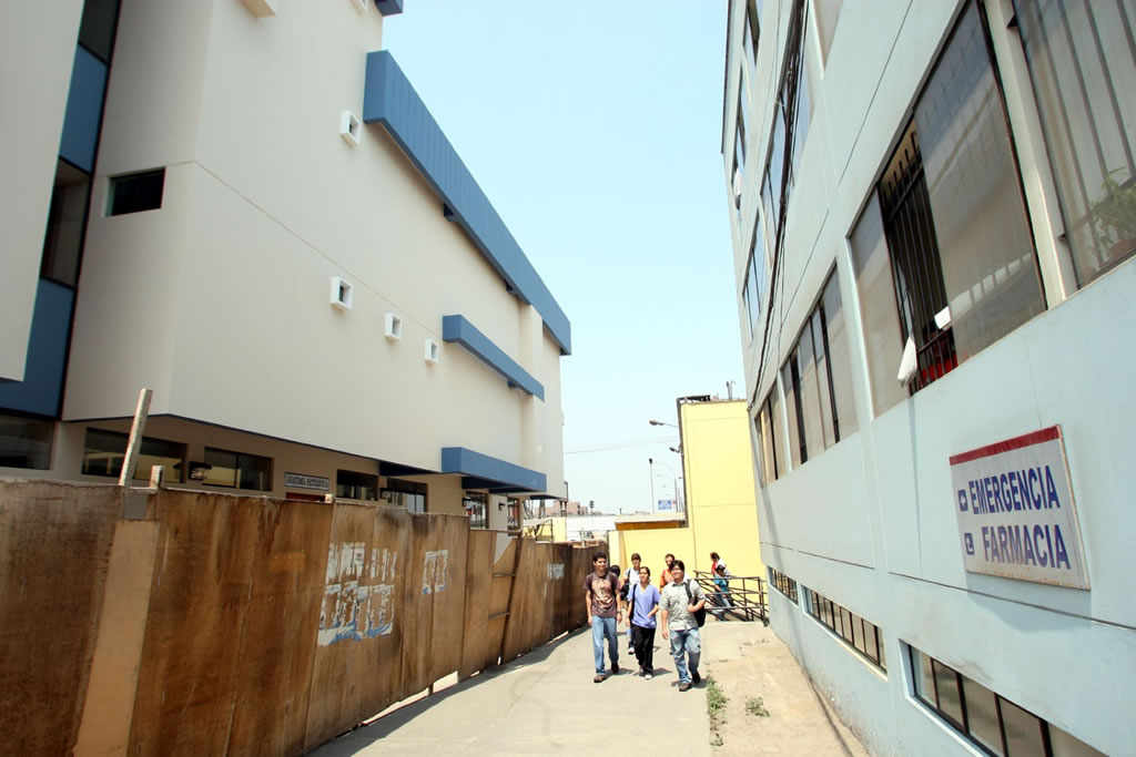 Minsa iniciará este año obras de reforzamiento en 14 hospitales de Lima