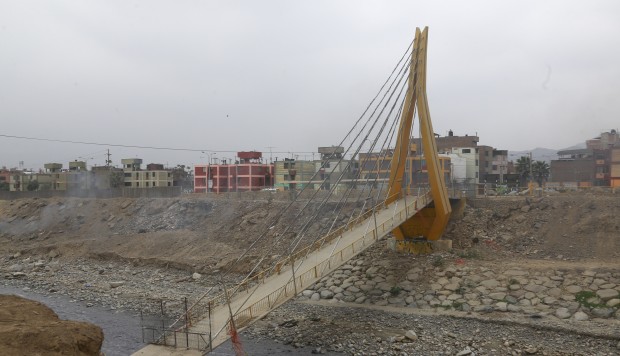 Lima deberá reconstruir el puente Solidaridad y otras vías más