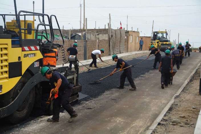 Chimbote: Construcción de pistas y veredas en La Esperanza después de 72 años