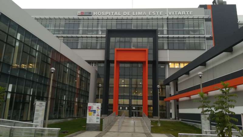 Viceministro de Salud inspeccionó avances de las obras del futuro Hospital de Lima Este