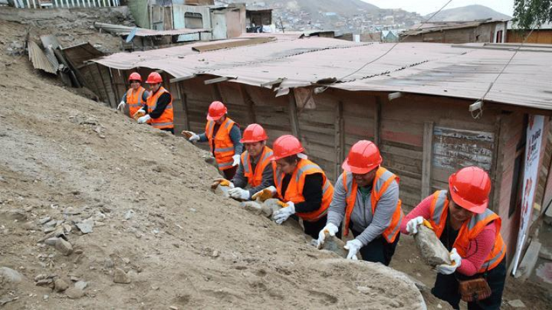 Más de 10 mil mujeres tendrán empleo en obras de infraestructura
