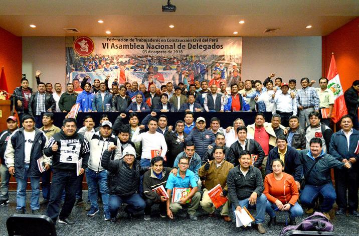 FTCCP y CAPECO firman convenio colectivo para aumentar salarios de trabajadores en construcción