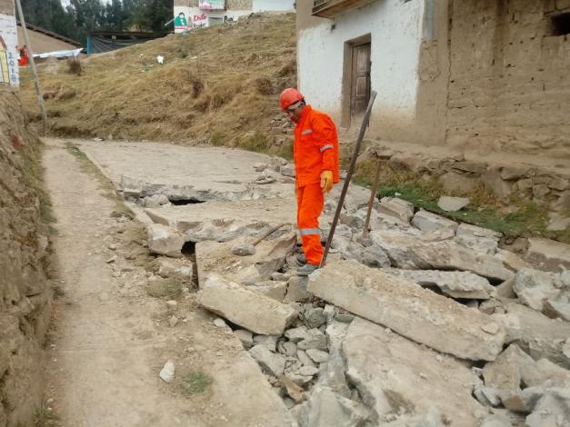 Inician obras de reconstrucción en distrito de Cabana