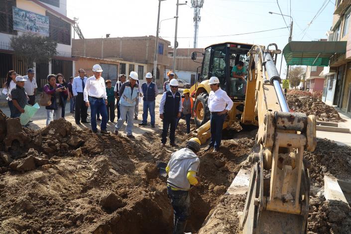 Inician obras de reconstrucción de 11 pistas y veredas del distrito de Chiclayo afectadas por el FEN