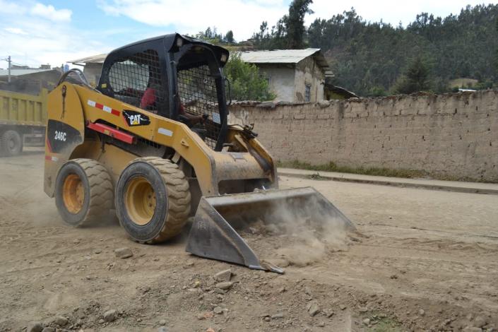 Continúan obras de reconstrucción en simultáneo en provincias Santa y Cabana en Ancash