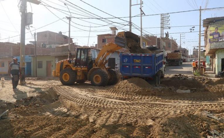 Municipio de Sullana inicia obras de reconstrucción de vías afectadas por El Niño