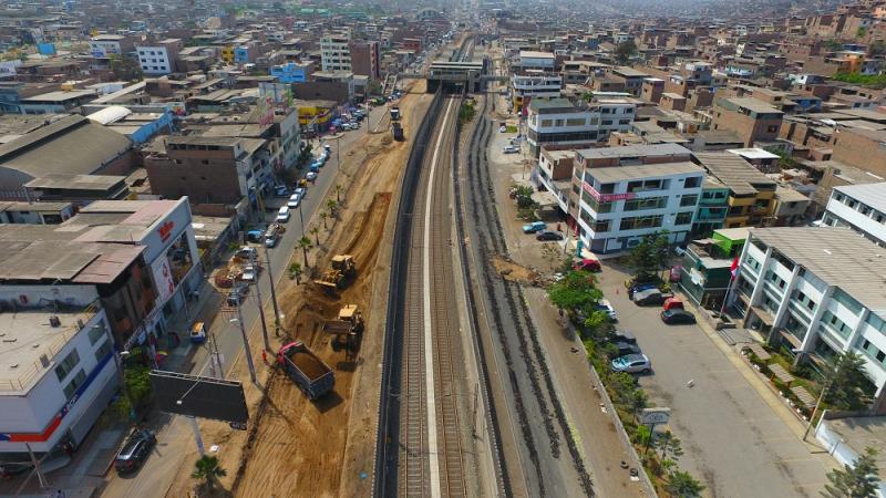 Municipio de Lima continúa obras de mejoramiento en Lima Sur