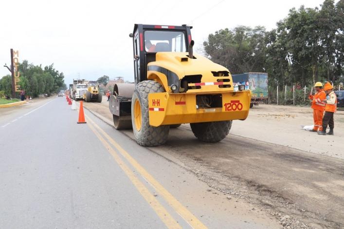 Reconstrucción de carretera Lambayeque - Olmos avanza dentro de plazo previsto
