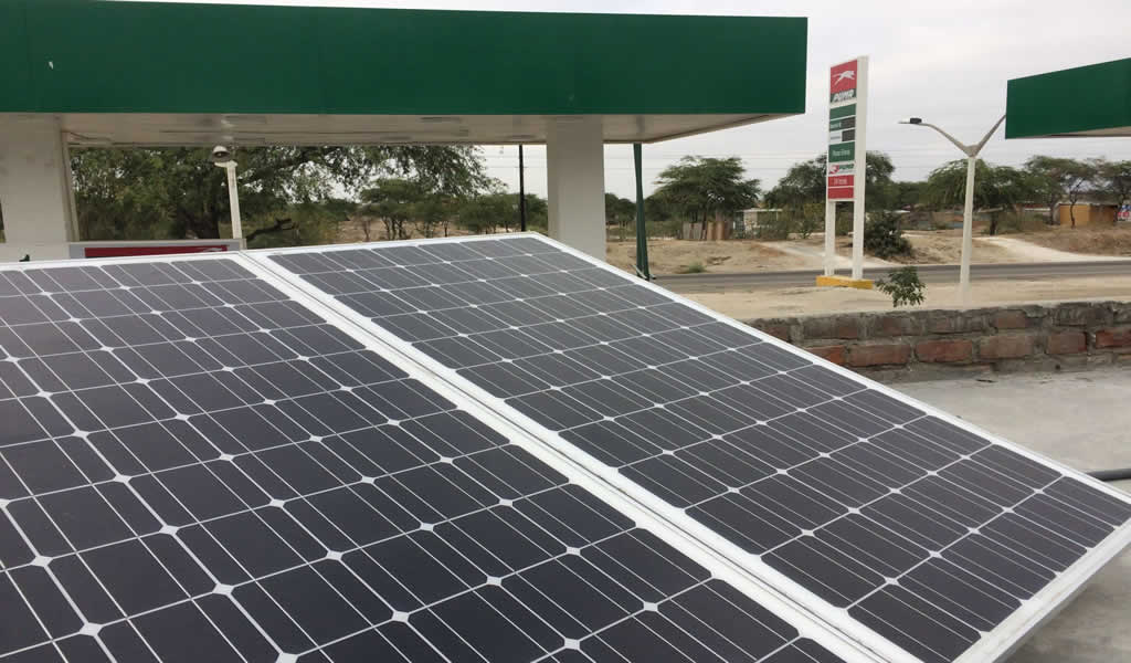 Paneles solares se instalarían en colegios, oficinas y condominios