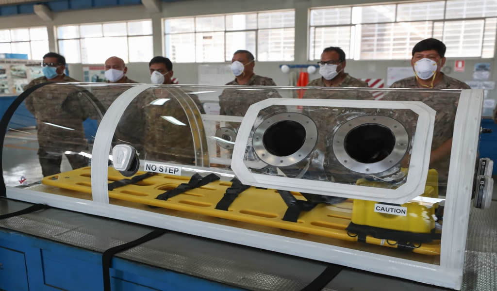 Fuerza Aérea fabrica cámara de aislamiento intrahospitalaria para pacientes con covid-19