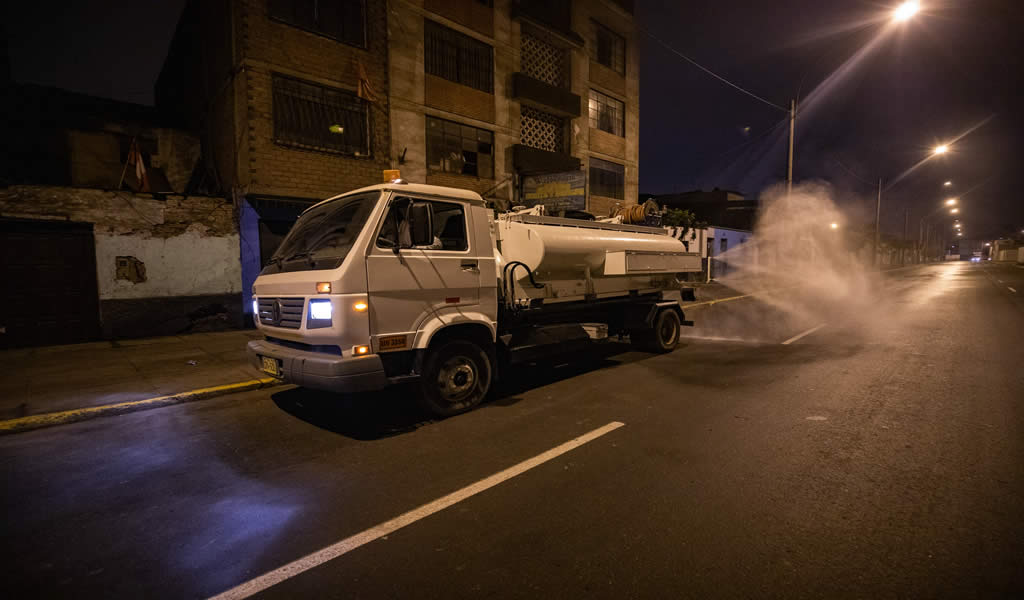 Municipalidad de Lima desinfectó la Av. Aviación y Estación Gamarra