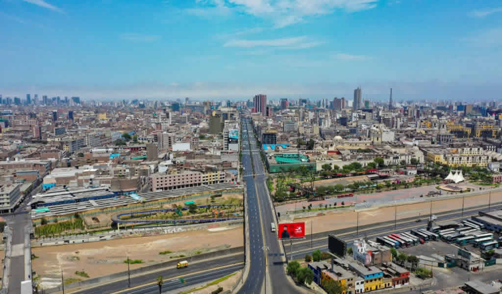 Plan de Desarrollo Urbano de Lima 2021-2040 que vienen trabajando la Municipalidad de Lima propondrá la generación de zonas articuladas que concentren empleos y servicios