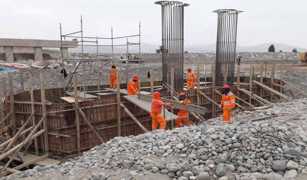 Reanudan construcción de puente Salvador en Huánuco