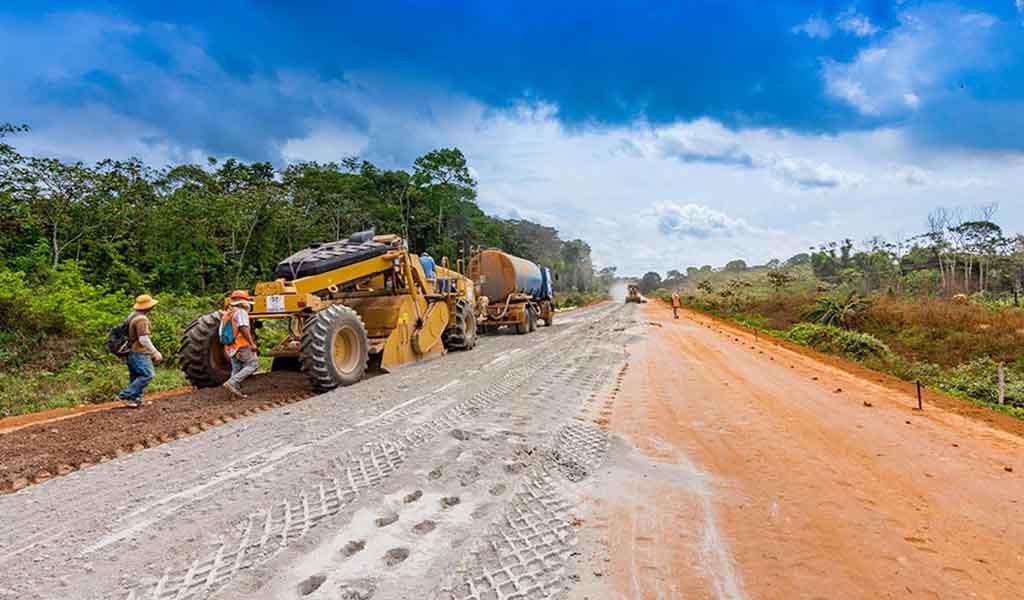 Bolivia prevé alcanzar 10.500 km de carreteras pavimentadas para 2025