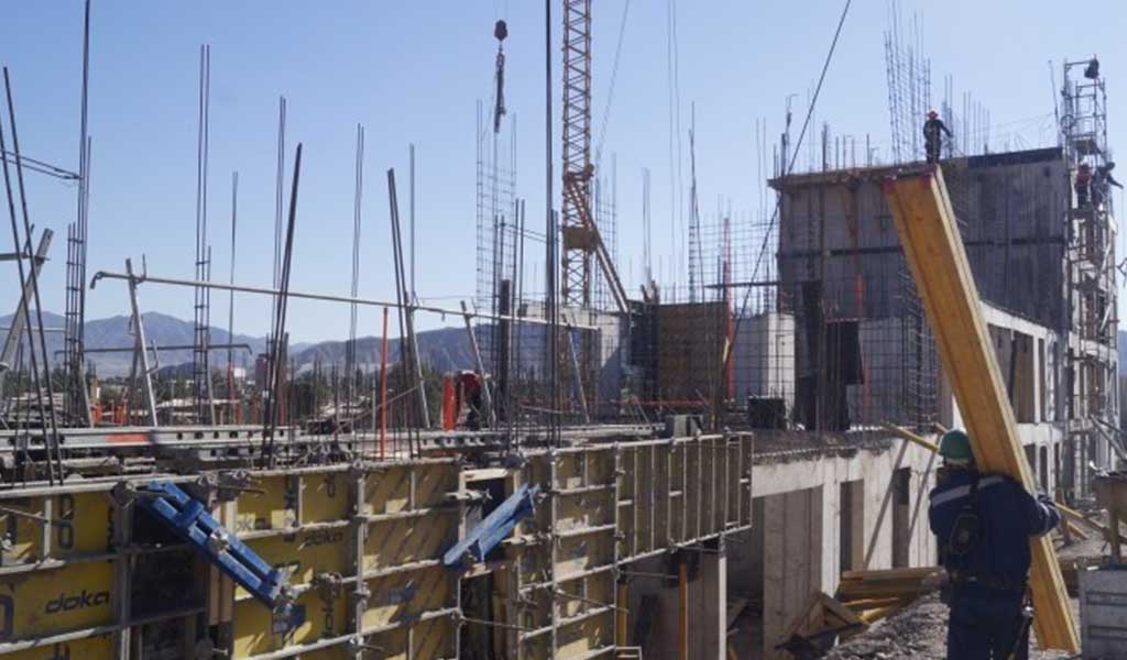 Chile: Cámara de la Construcción espera débil rendimiento de inversiones en 2022