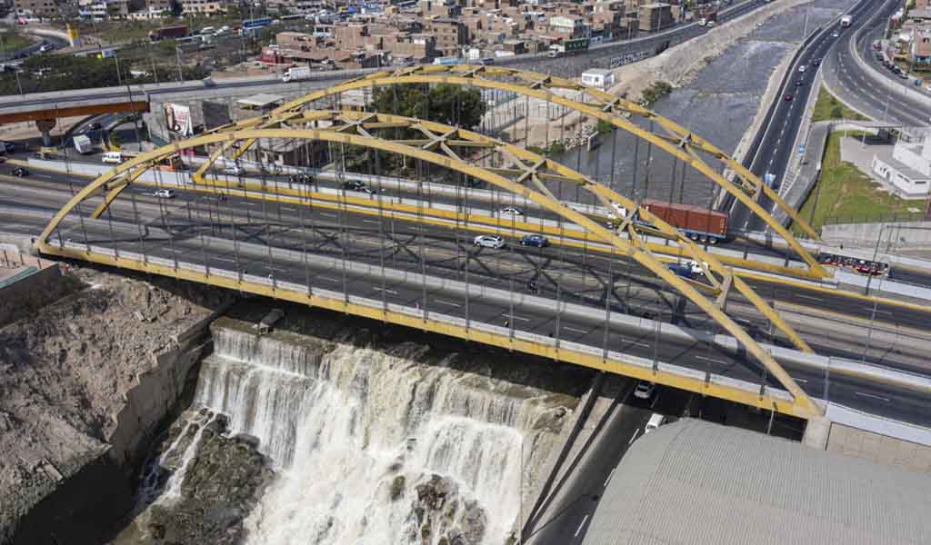 Municipalidad de Lima construirá protección en bases de puente Del Ejército