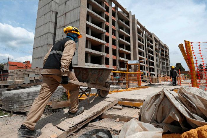 Gobierno transfirió S/ 233.5 millones para ejecutar 206 obras de reconstrucción