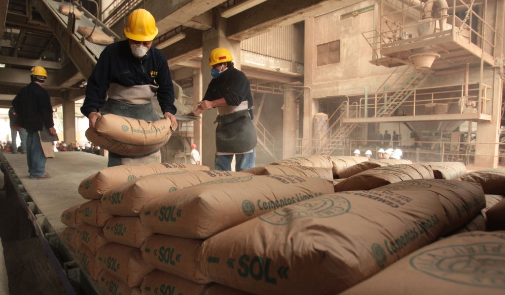 INEI: Consumo interno de cemento en el Perú creció 1.38% entre enero y agosto