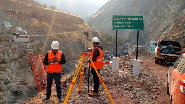 MTC suscribió convenio para la instalación del puente Kutinachaca en Ayacucho