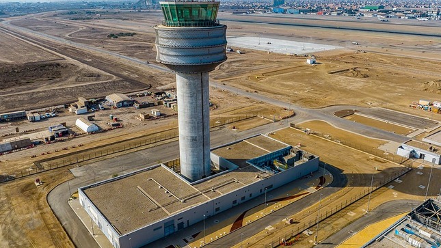 Corpac garantiza la puesta en marcha de la nueva torre de control del aeropuerto Jorge Chávez para enero de 2023