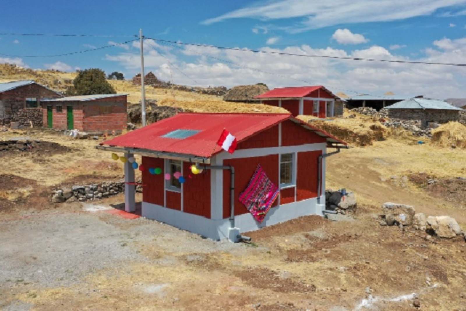 Puno: Sector Vivienda culminó construcción de 92 Sumaq Wasi para Huancané