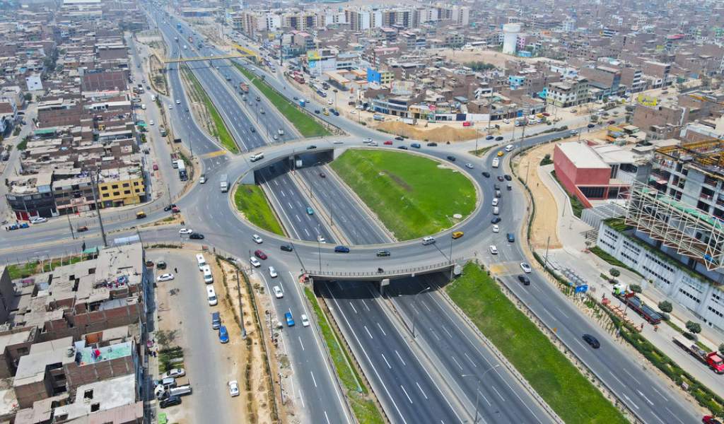 Inversiones por S/ 2,200 millones en concesiones viales reporta Rutas de Lima