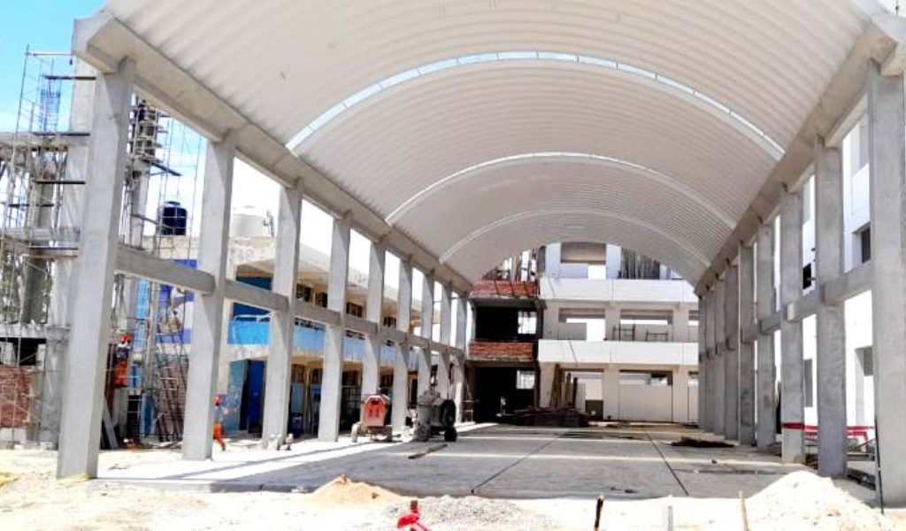 Construcción de moderno colegio José Olaya alcanza el 70% de avance