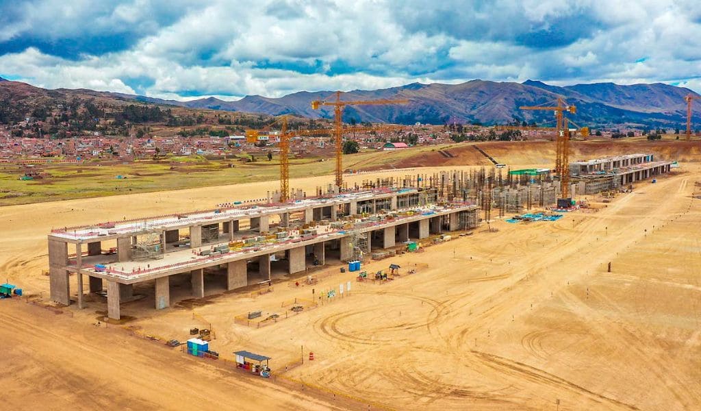 Aeropuerto Internacional de Chinchero alcanza avance de construcción de 31.2%