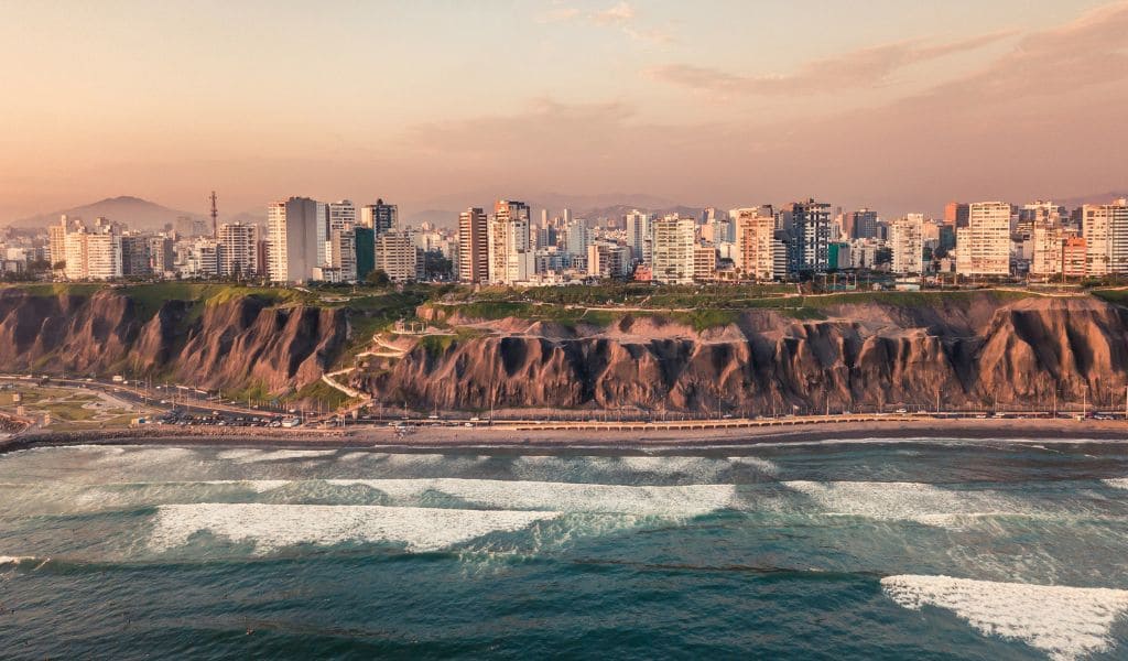 Tres nuevas tendencias que transformarán el mercado inmobiliario peruano en 2025