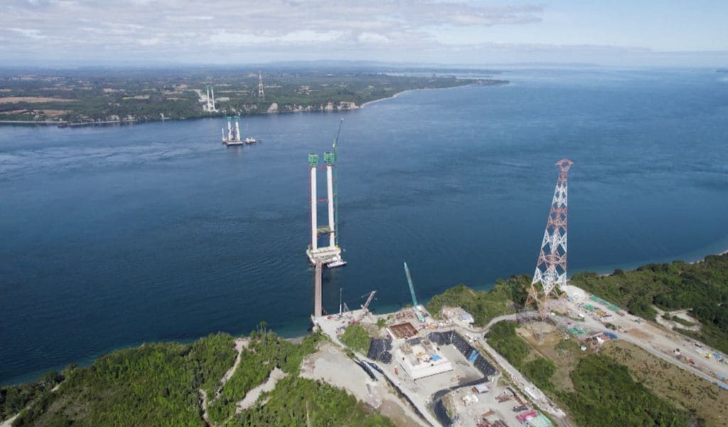 Chile construye el puente colgante más grande de Latinoamérica