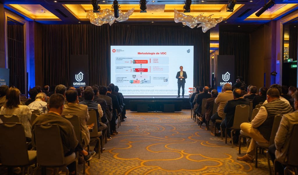 UNACEM, a través de su marca UNICON, reunió a expertos para explorar el futuro de la construcción inteligente en INNOVA CONCRETE 2025