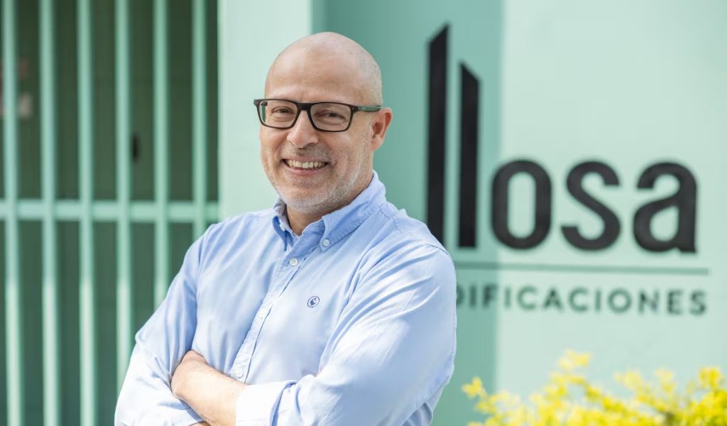 Llosa Edificaciones, ranking N.° 1 en experiencia de clientes inmobiliarios en Perú y Latinoamérica