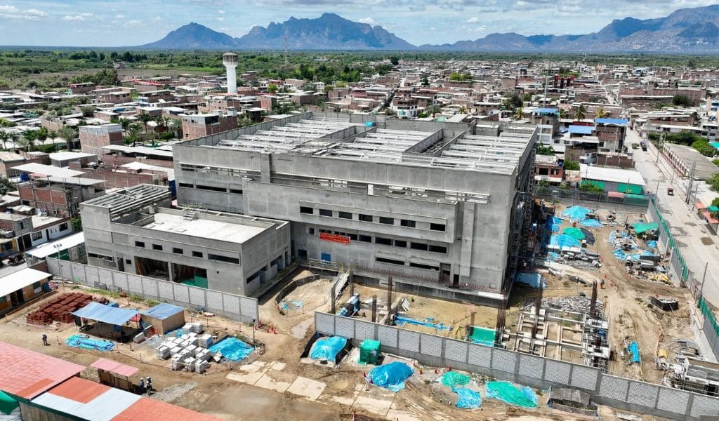 Nuevo Hospital de Motupe supera el 48 % de avance y acelera el cierre de brechas en infraestructura sanitaria