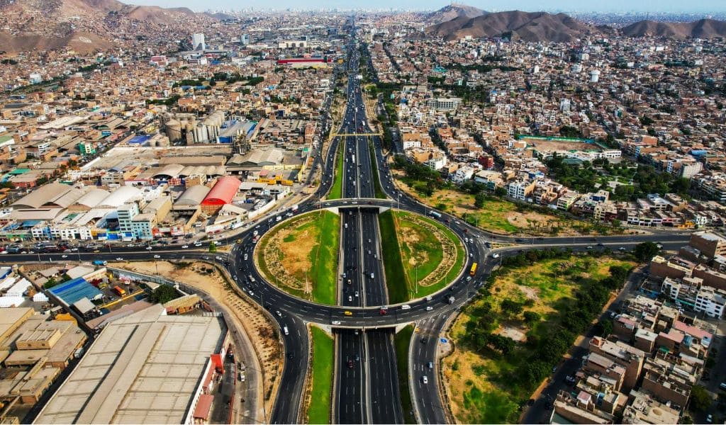 Ositrán identifica oportunidades para acelerar el Anillo Vial Periférico y optimizar su ejecución