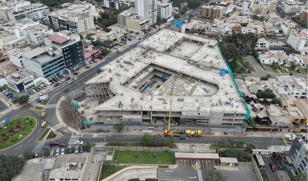 The Square: ingeniería estructural y arquitectura convergen en un nuevo referente comercial para Santiago de Surco